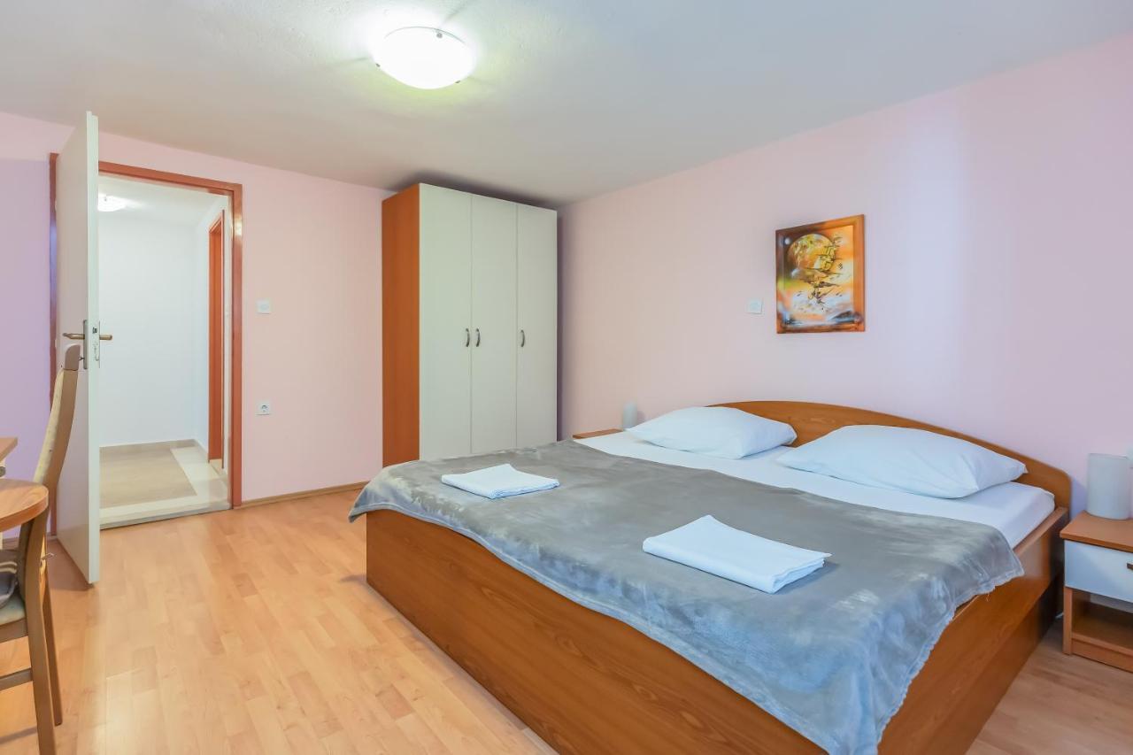 Apartments Daniela Makarska Exterior photo