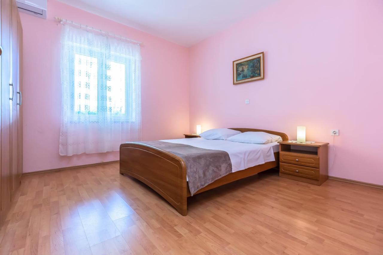 Apartments Daniela Makarska Exterior photo